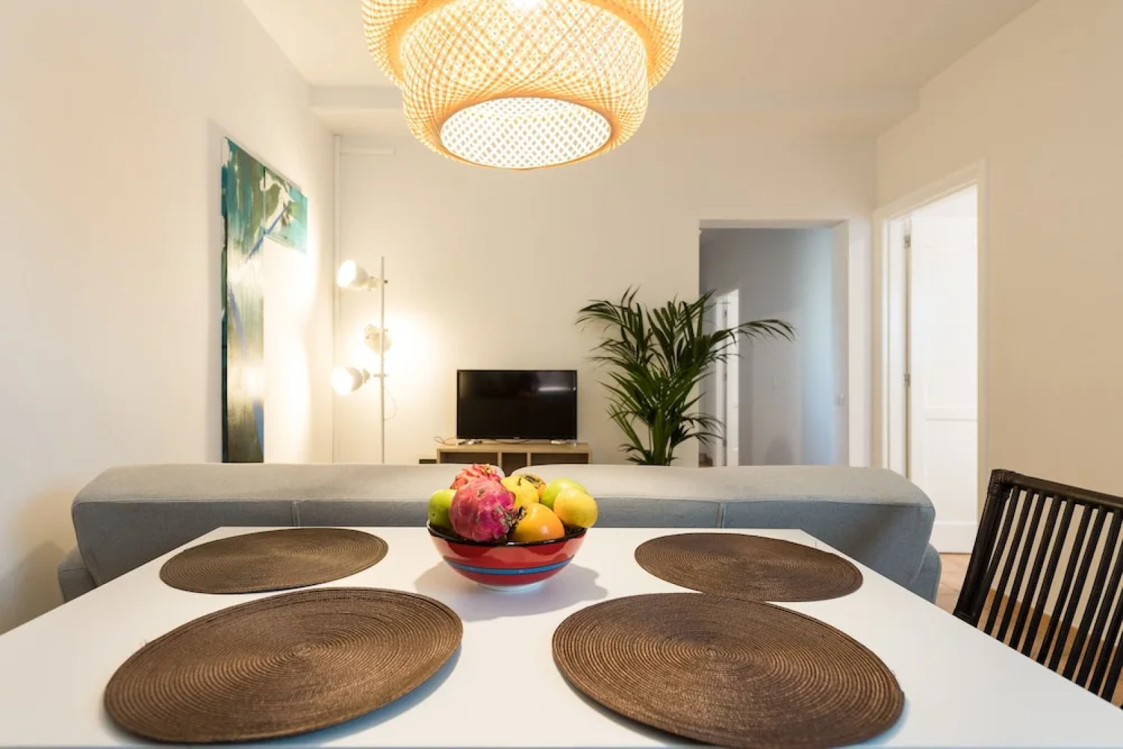 City, Sun and Living