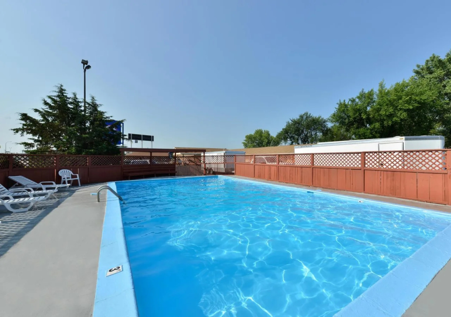 Americas Best Value Inn - Mitchell