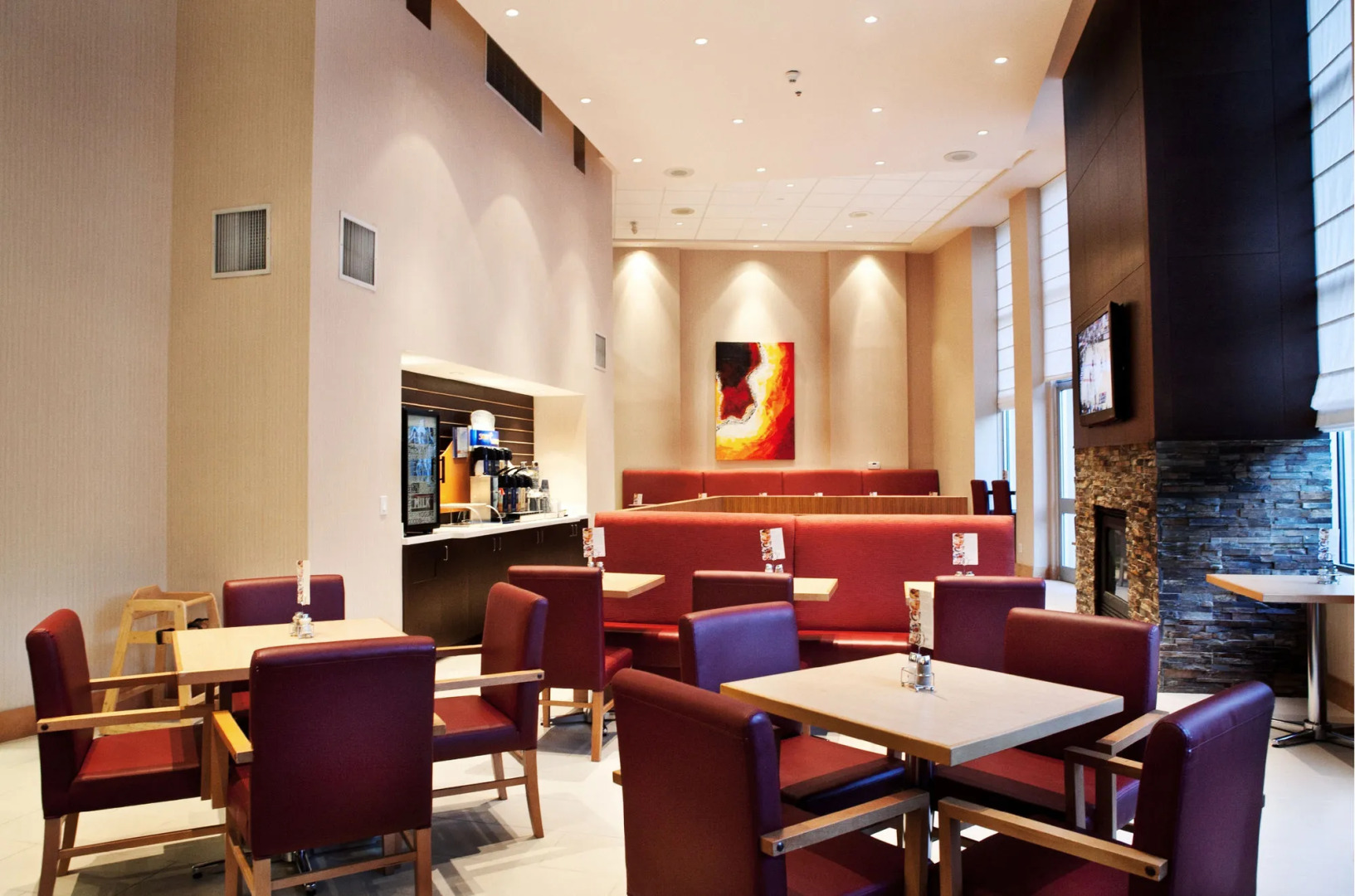 Holiday Inn Express & Suites Langley by IHG