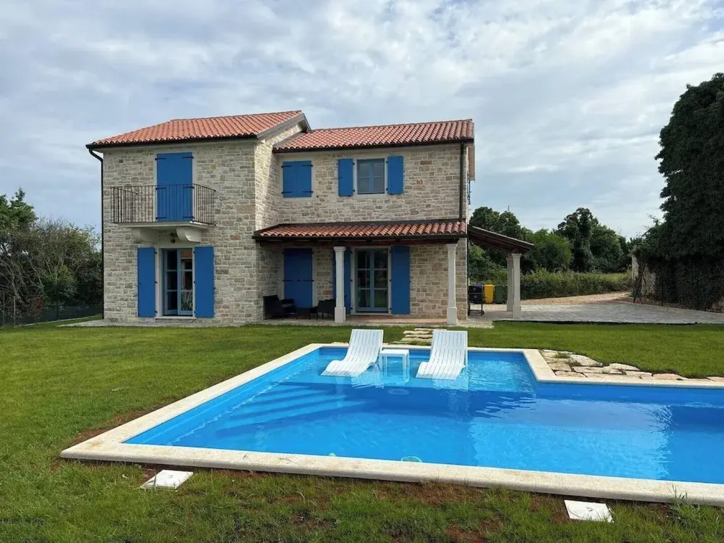 Luxury 5-star Villa With Private Saltwater Pool