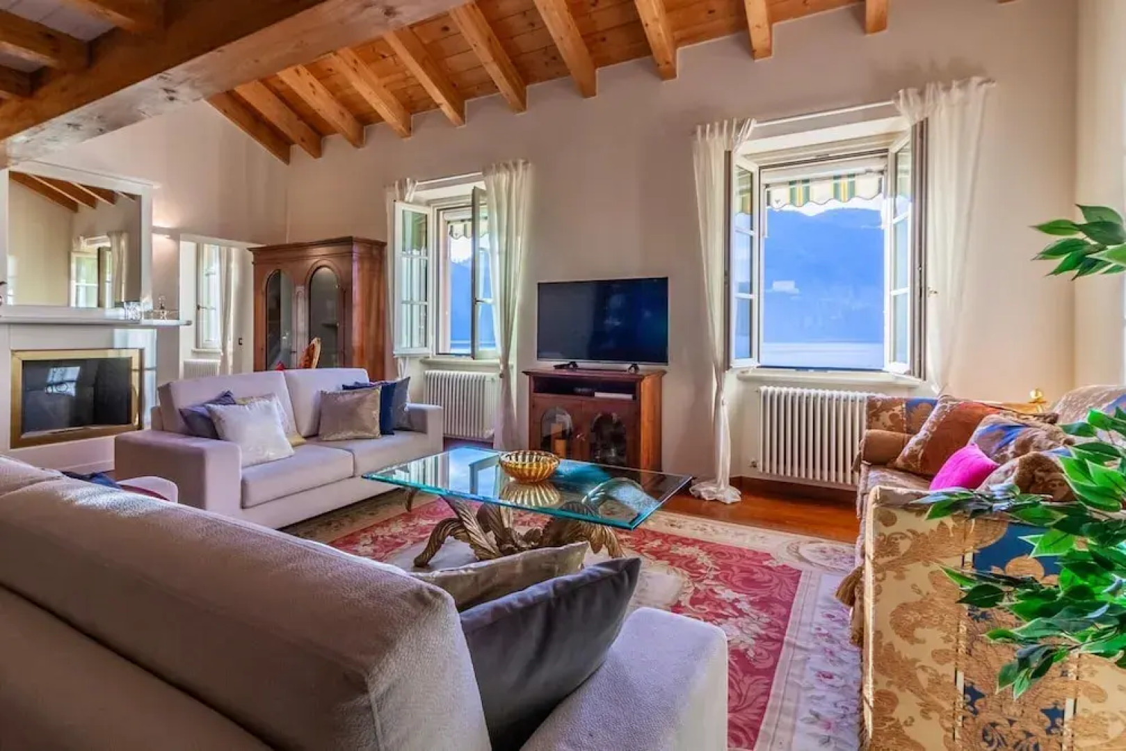 Aglaia Luxury Lake View by Wonderful Italy