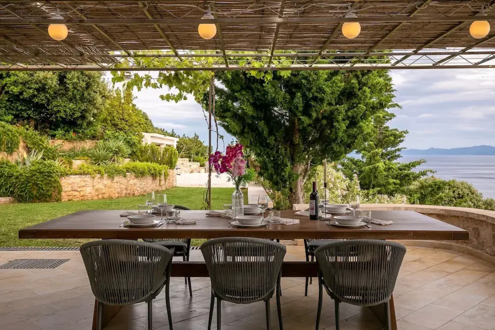 Stone Houses Dingač