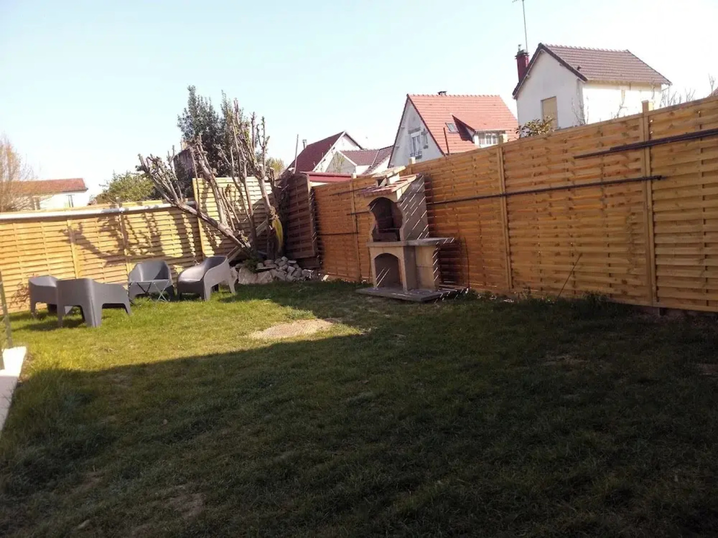 Amazing Duplex With Sauna 1br/4p in the Heart of the City of Orly