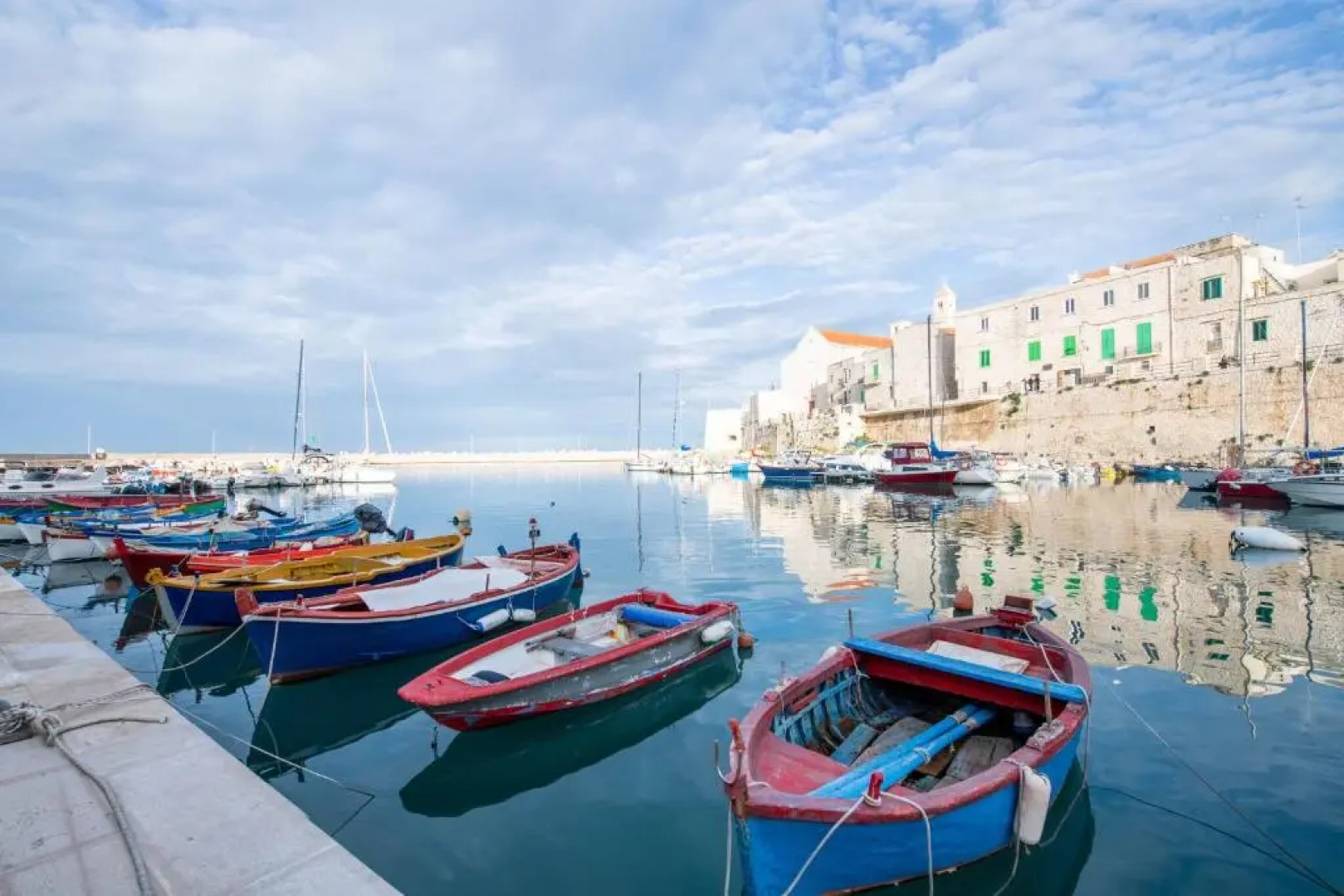 Sea front historic house in the heart of old town, inside torrione aragonese