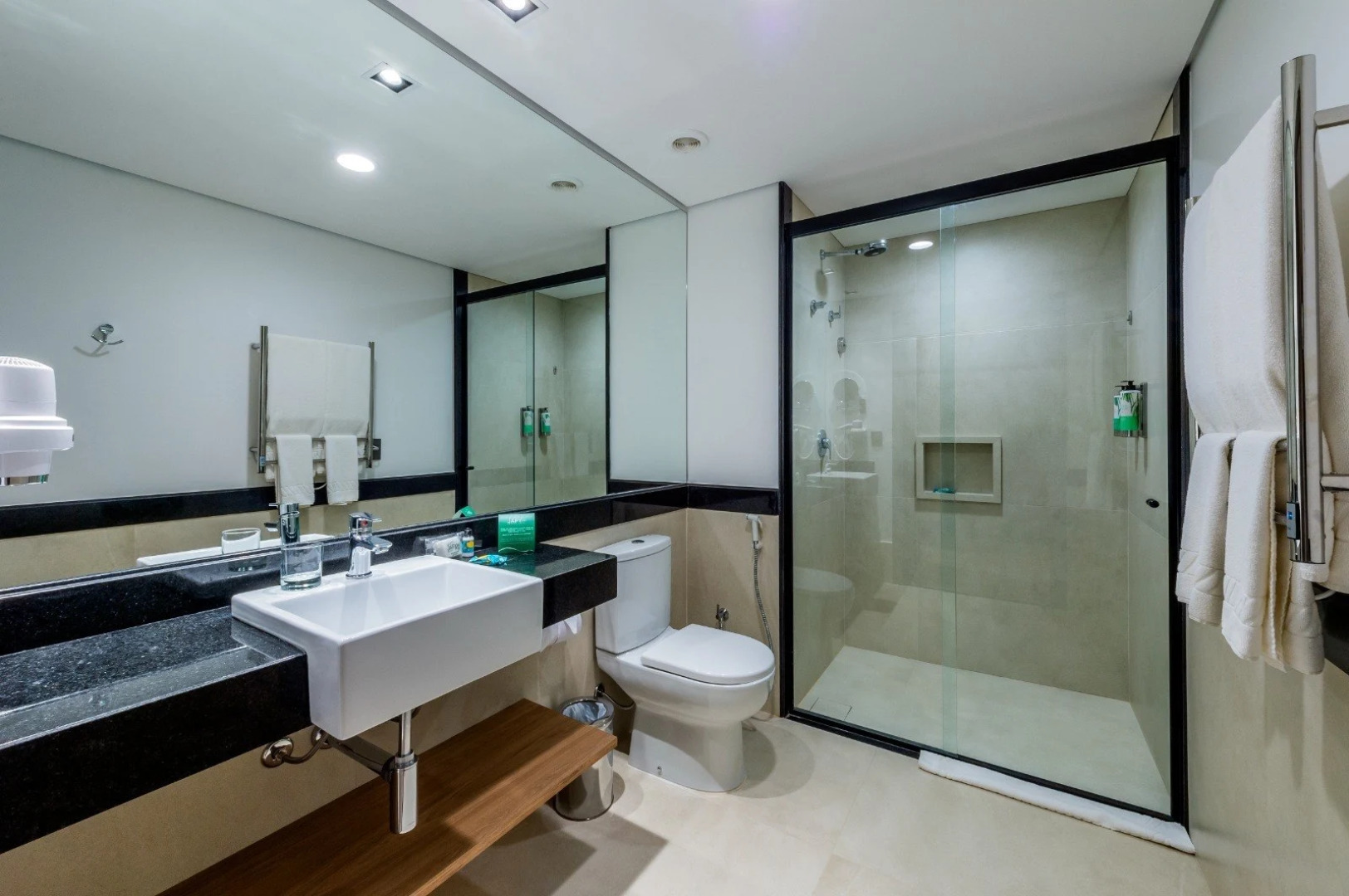 Japy Golf Resort Hotel