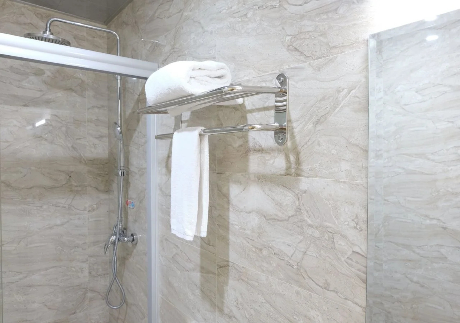 24K International Hotel - People Square Branch