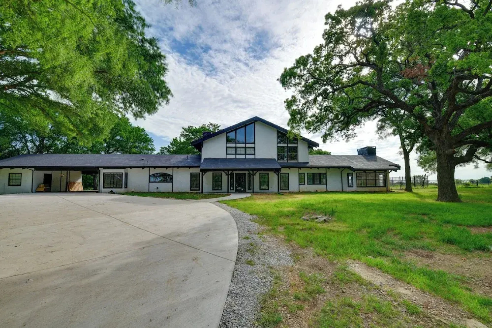Private Pool: Pilot Point Home on 45 Acres