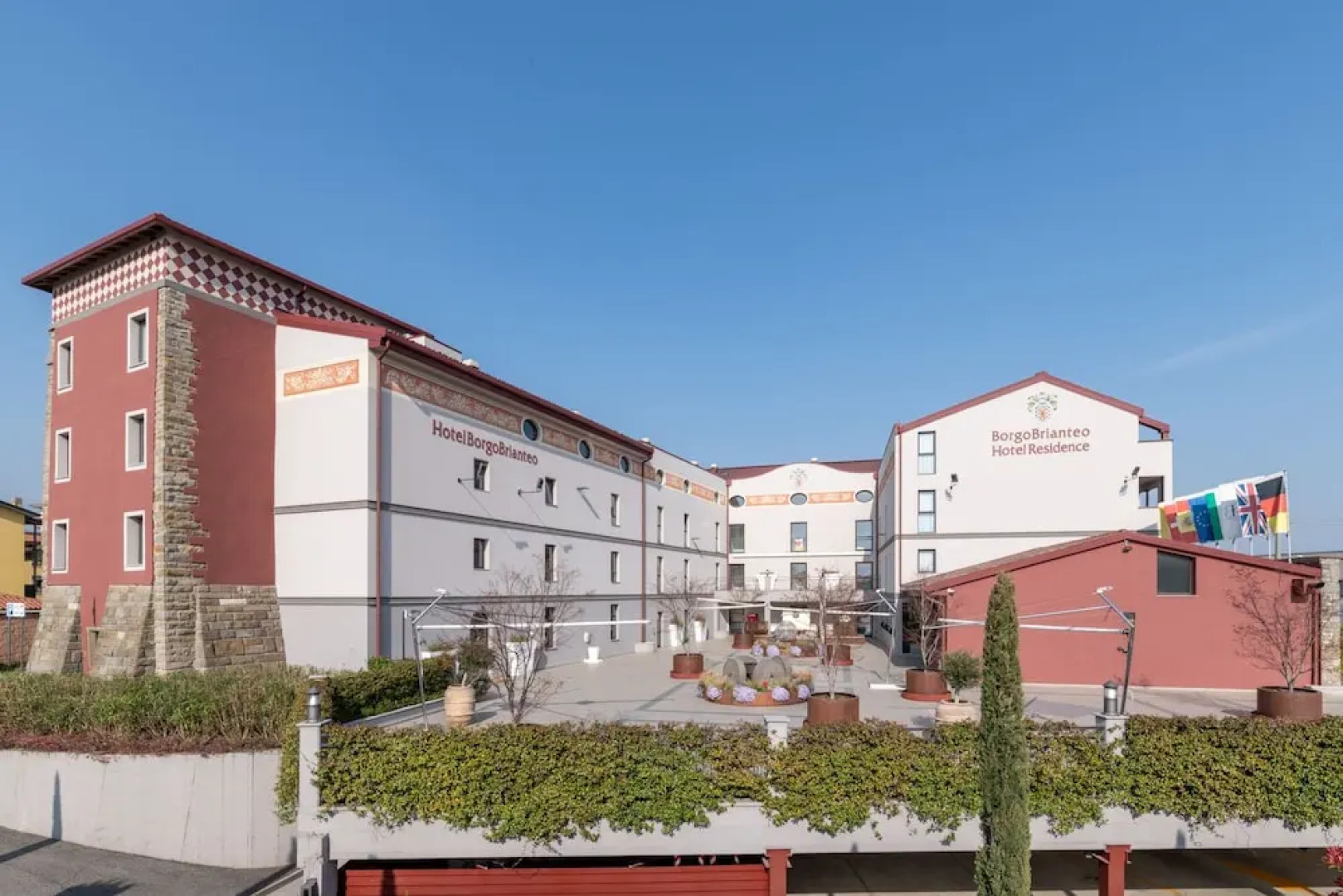 Hotel Residence Borgo Brianteo