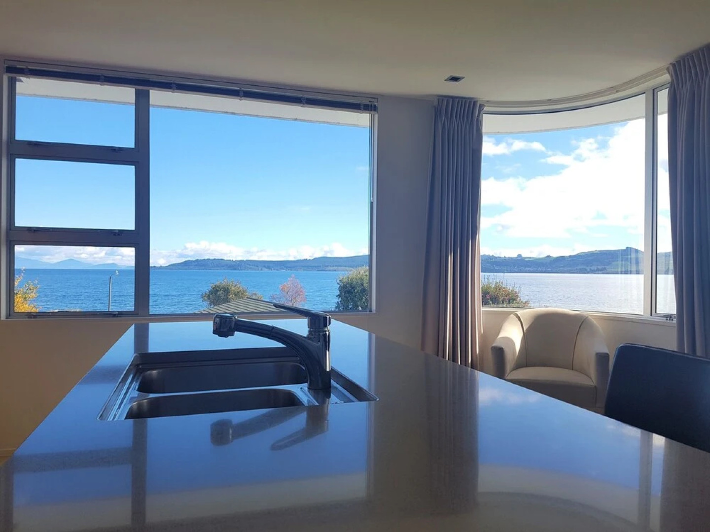 Waimahana Apartment 8