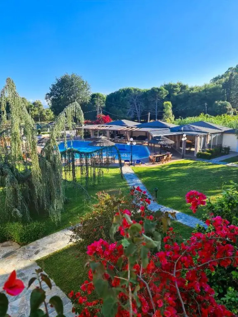 Hotel Kalamitsi Apartments