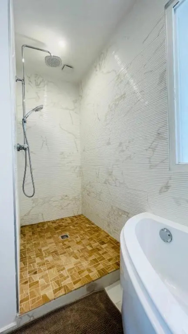 SAKINA Appartement en bord de sorgue