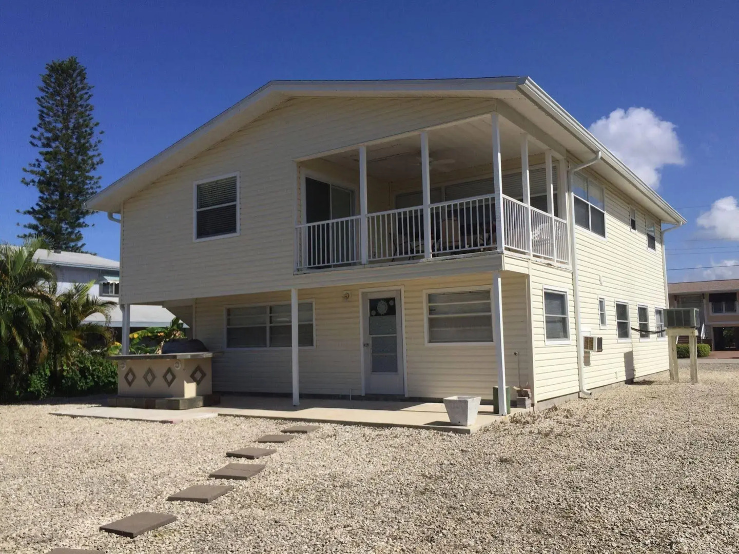 Pepita Street Apartment