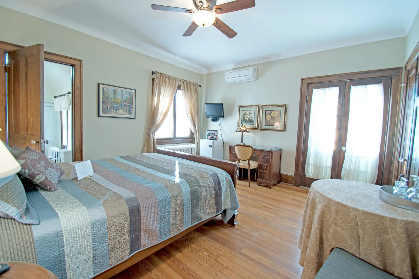 Greystone Manor Bed & Breakfast