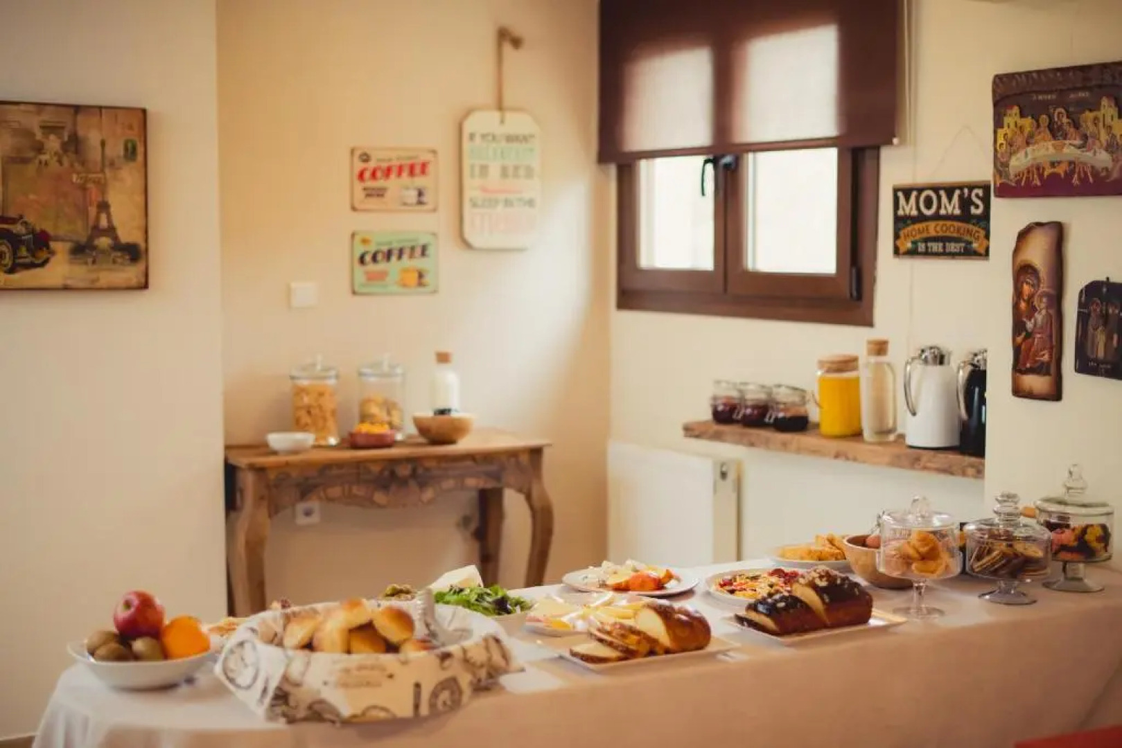 Paroraia boutique rooms