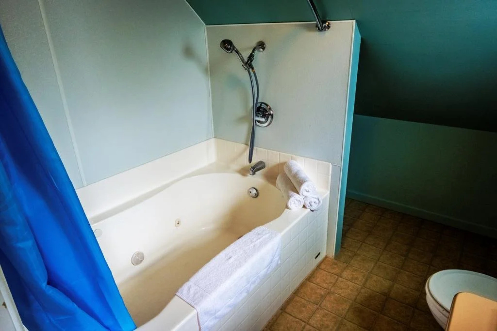 Swan Bay Resort Premier RV Park & Marina