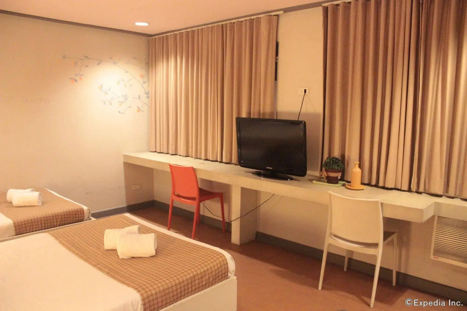 The Orange Place San Juan