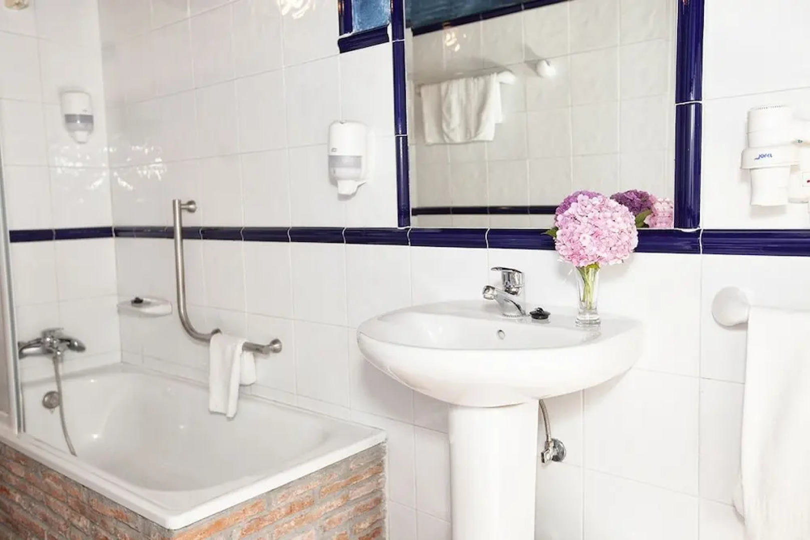 La Casona de Sobrepiedra