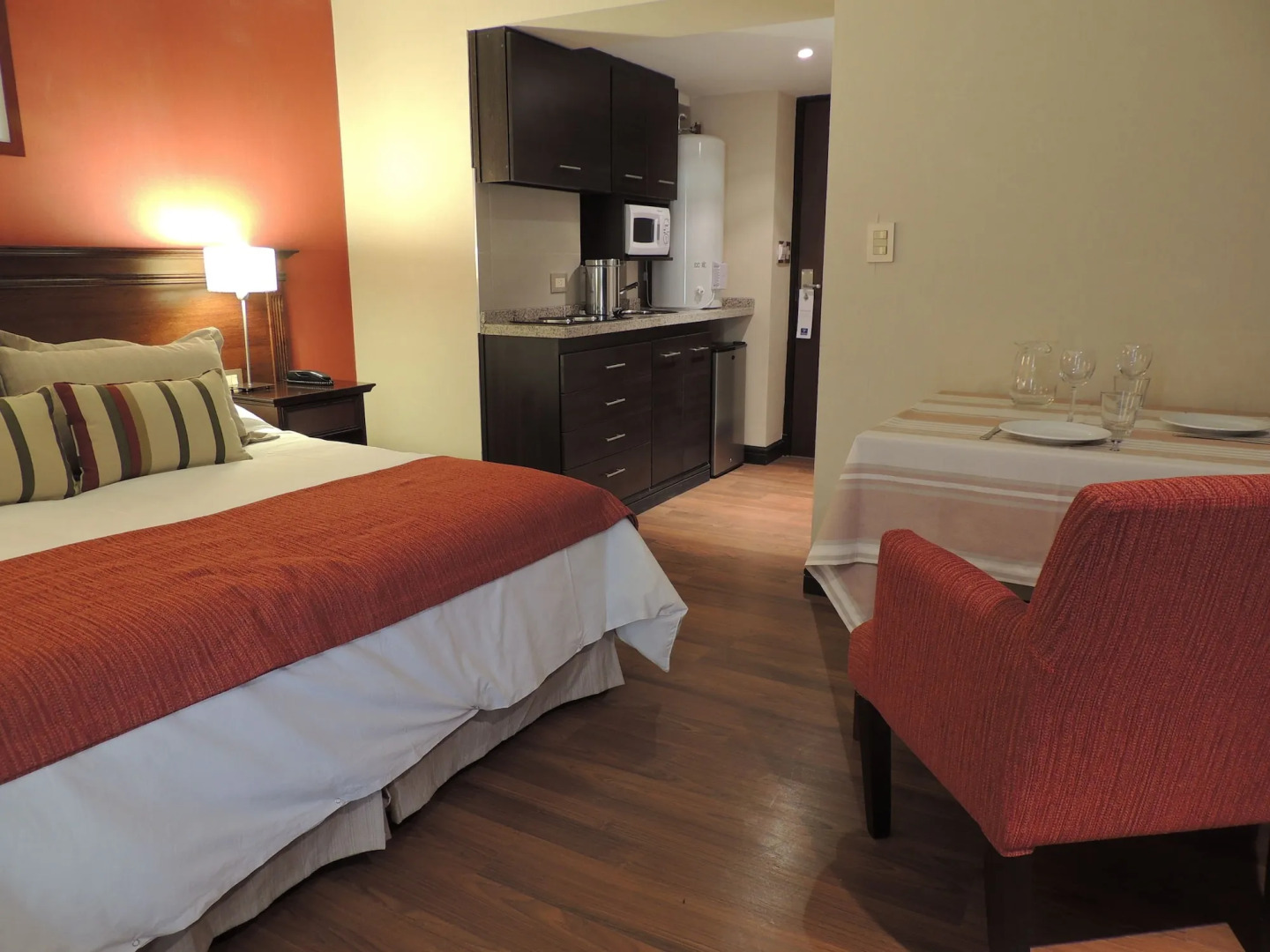 Premium Tower Suites San Luis