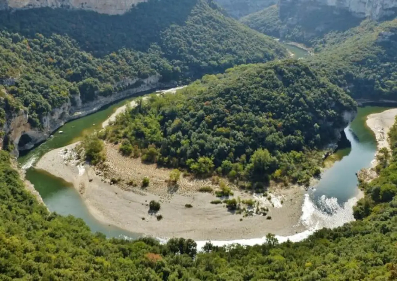 Domaine de Saint Cerice  en Ardèche Sud