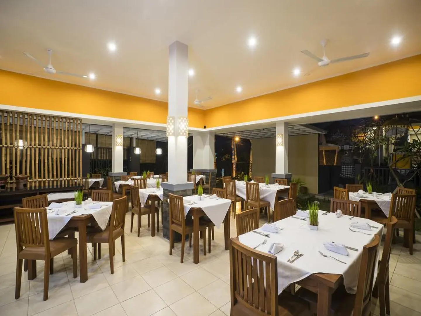 Villa Garden Umah D'Kampoeng