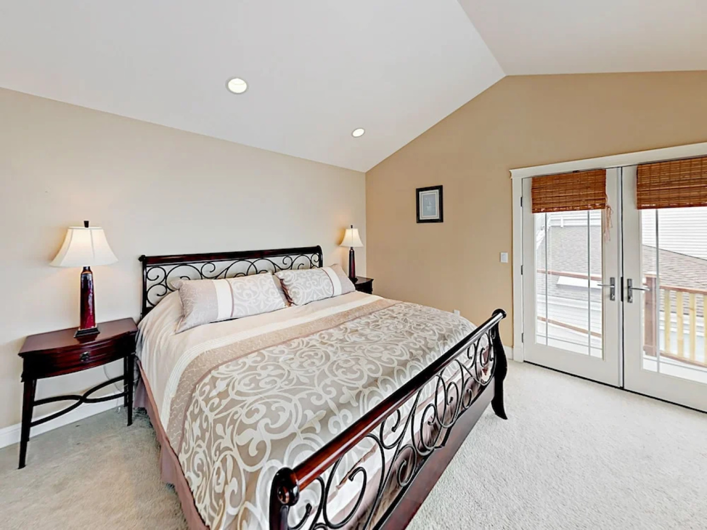 201 E Sandpiper Rd Home 3 Bedrooms 2.5 Bathrooms Home