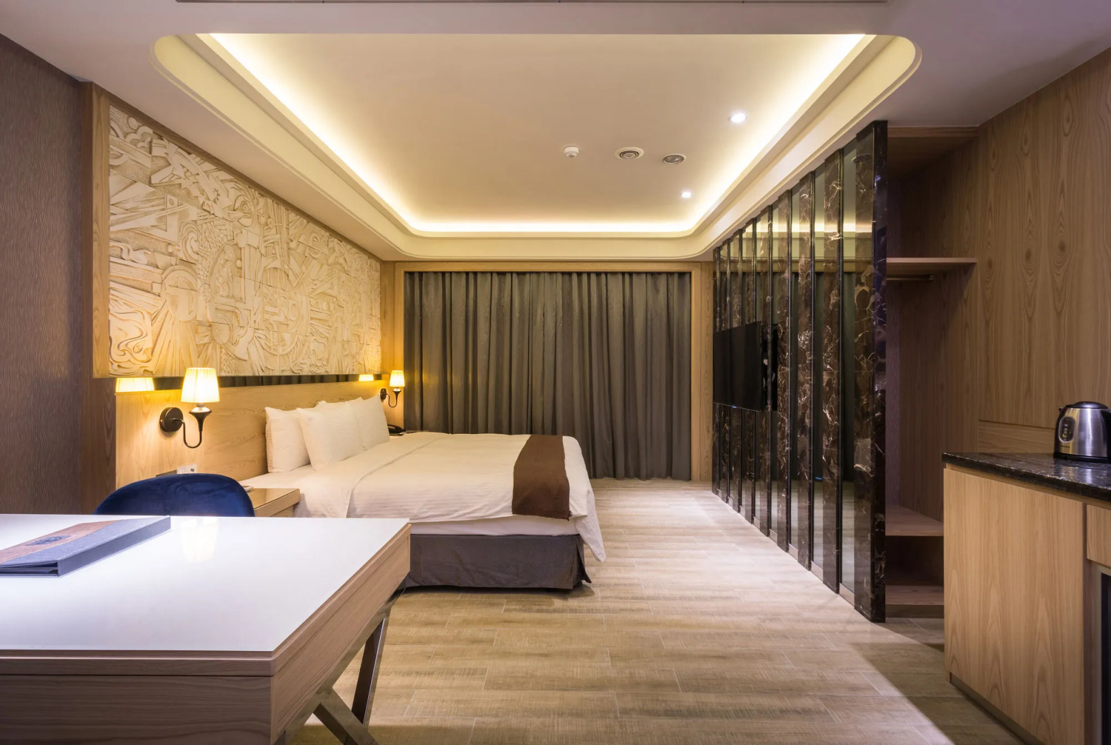 Guide Hotel Taichung ZiYou