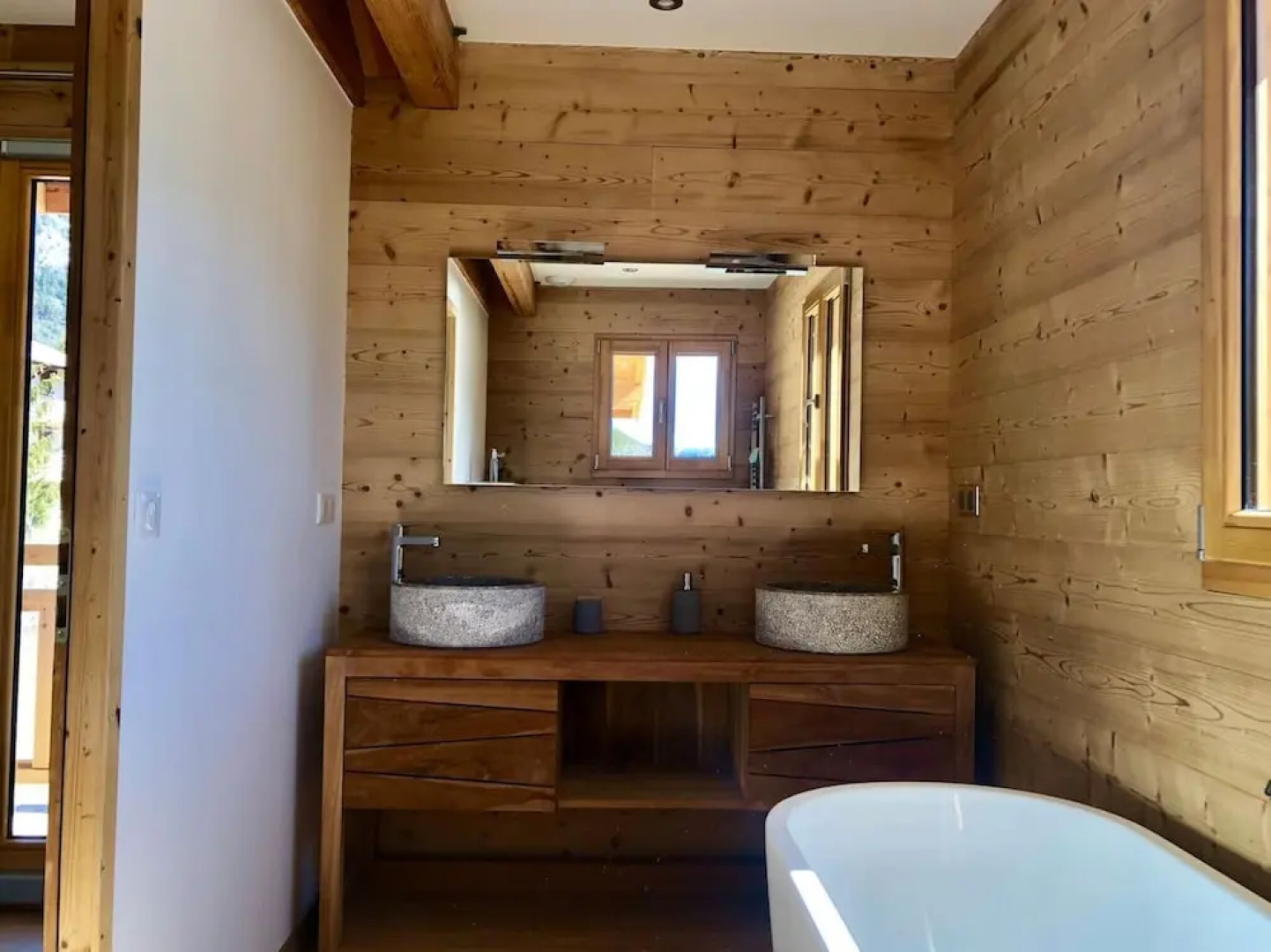 Chalet with 4 Bedrooms in Valdeblore, with Furnished Garden And Wifi