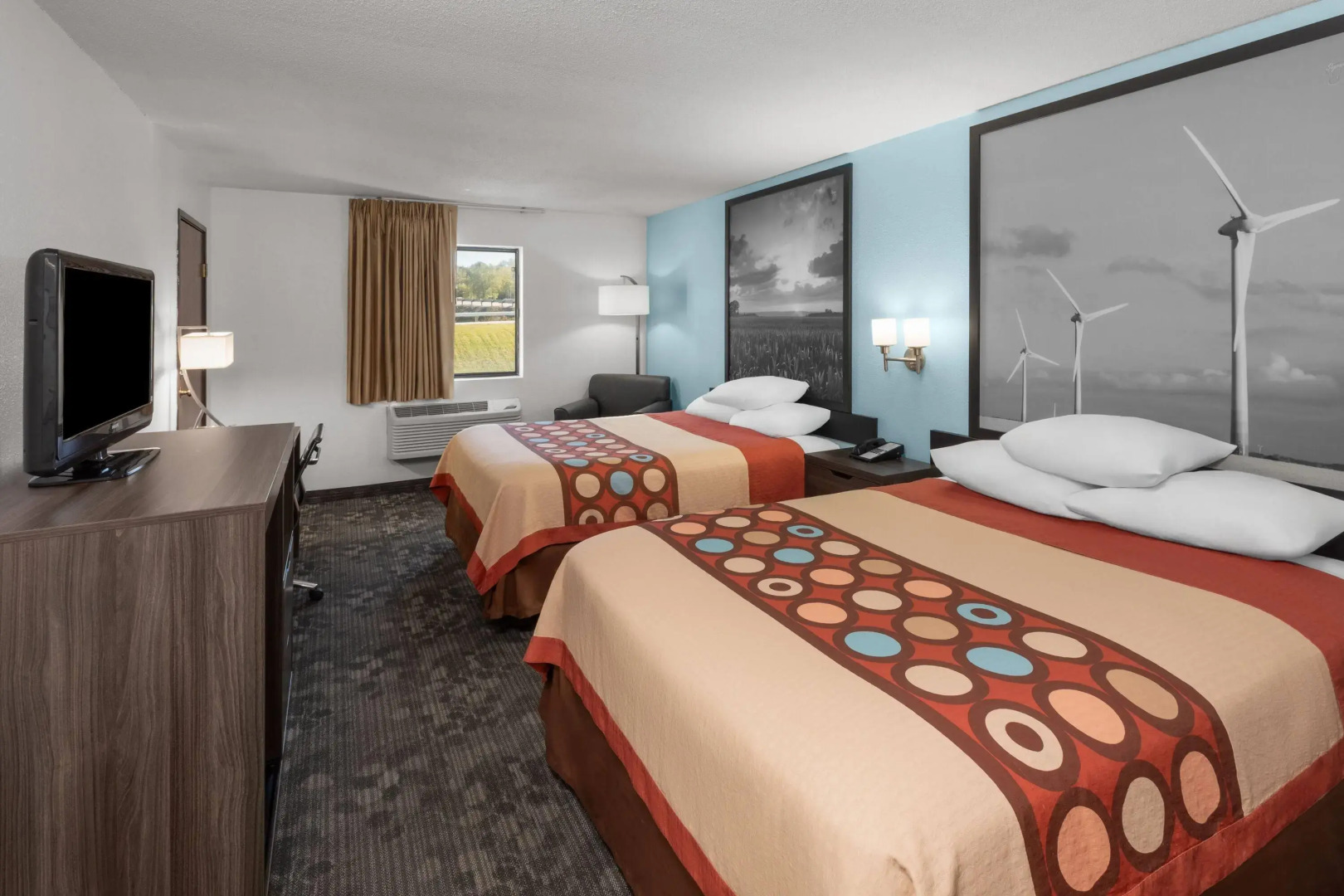 Super 8 by Wyndham Rock Port MO