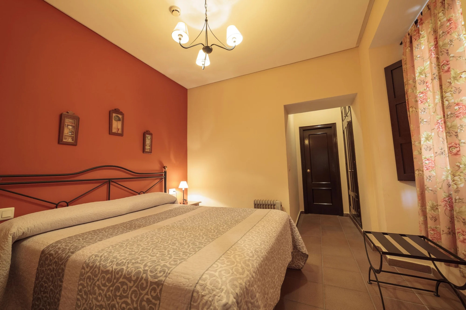 Casa Palacio de Los Leones