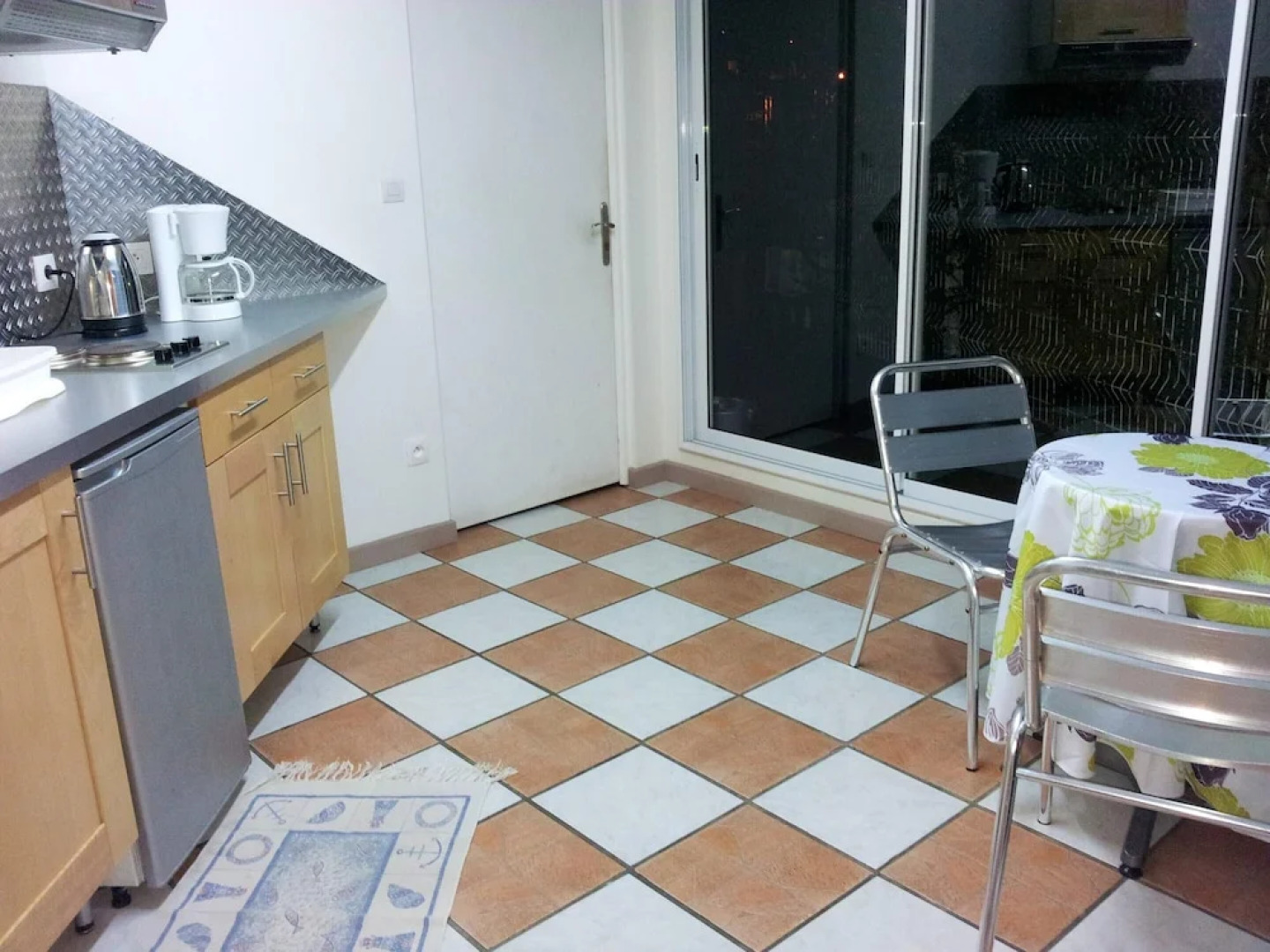 Studio in St-benoit, With Wonderful Mountain View, Pool Access, Enclos