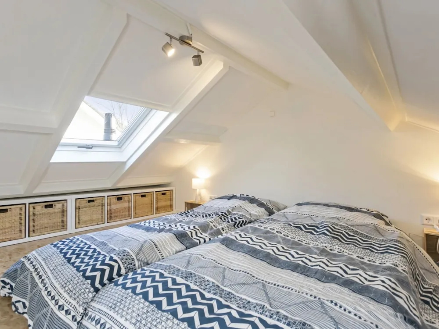 Beautiful, New, Beach-theme Holiday Home, Only 800 m From the Beach!