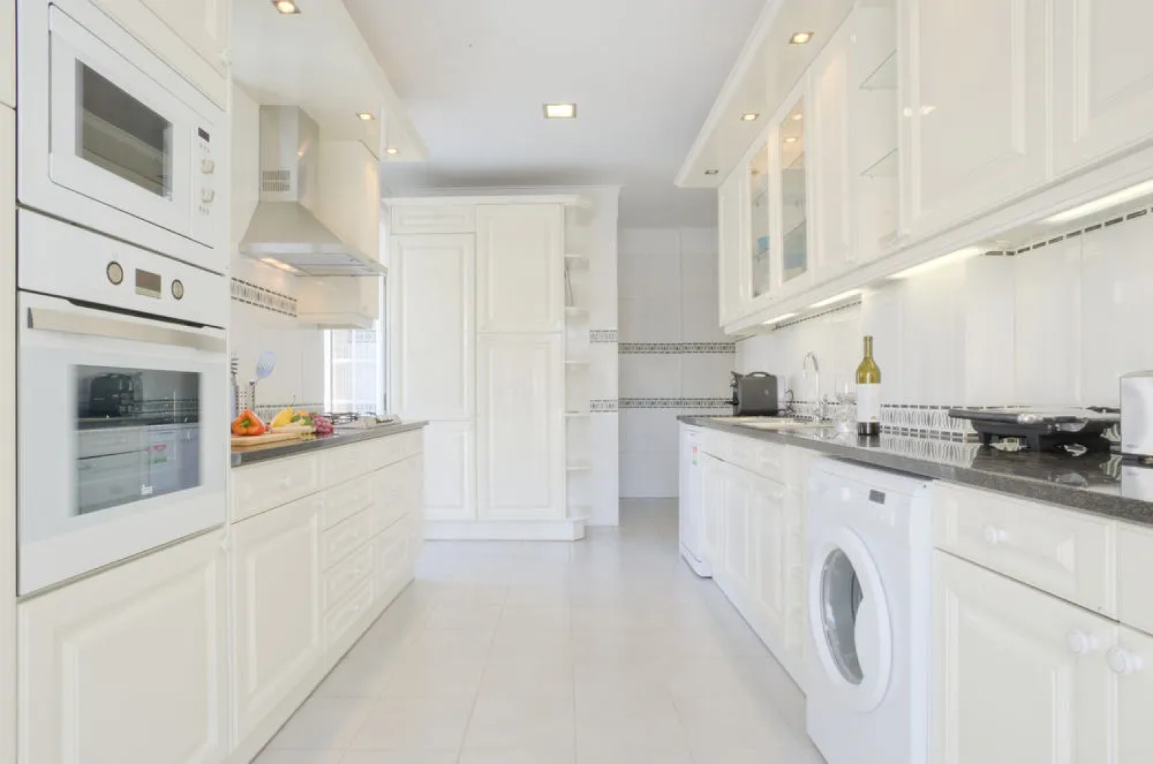 BLUE Boutique Hostel & Suites