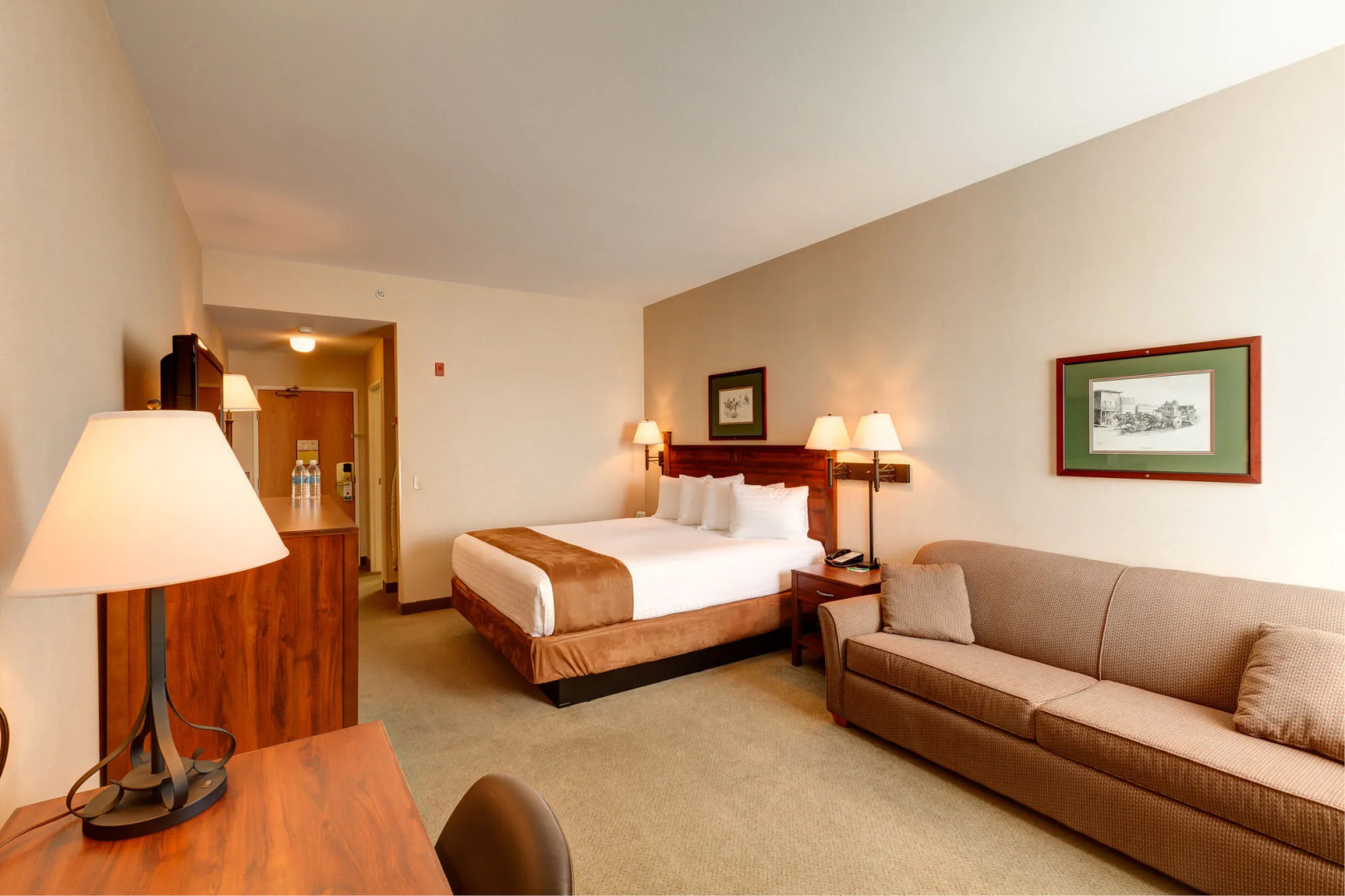 Boothill Inn And Suites