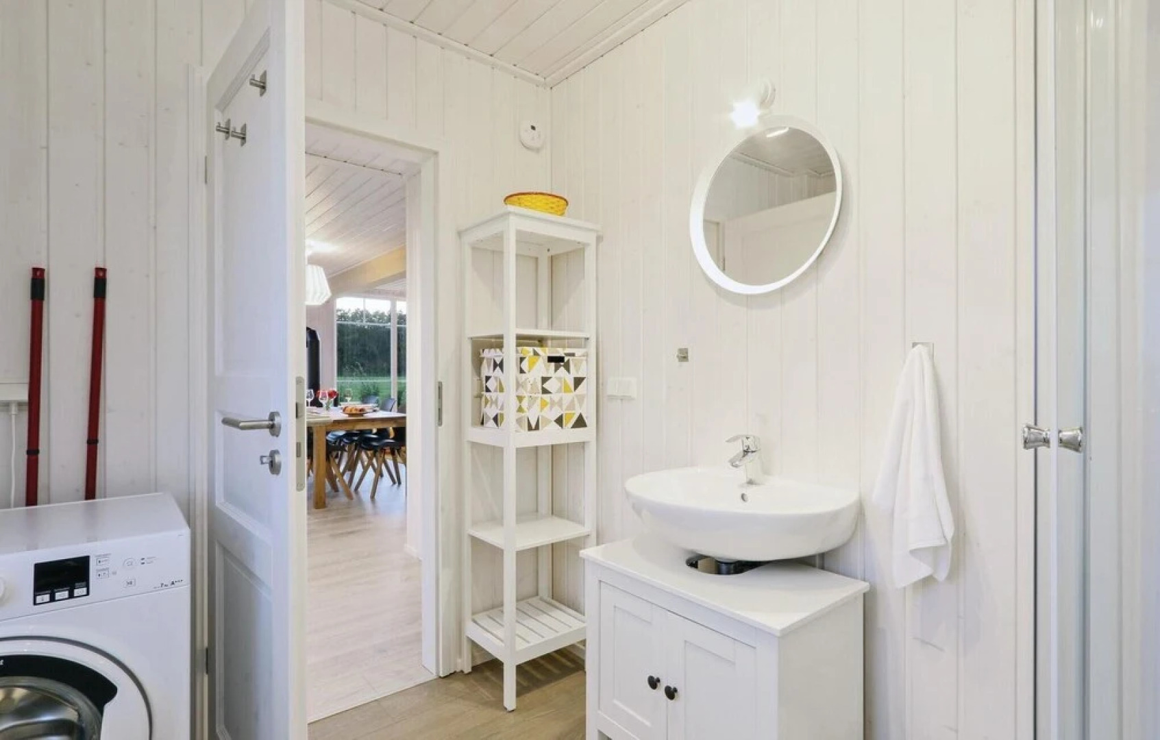 Awesome Home in Zerpenschleuse With 2 Bedrooms