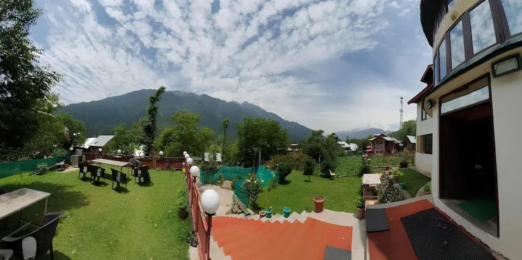 OYO 71096 Shabnam Resorts