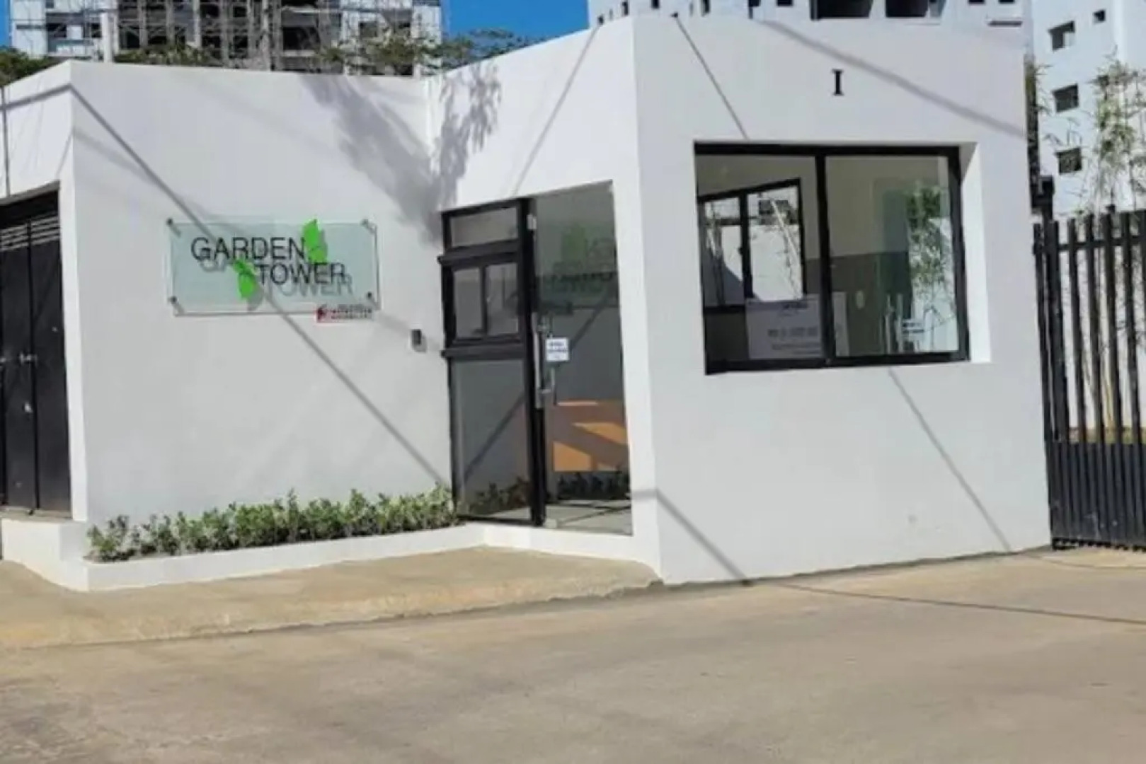 Confidence Luxurious Apartment B5- Gym Pool WIFI