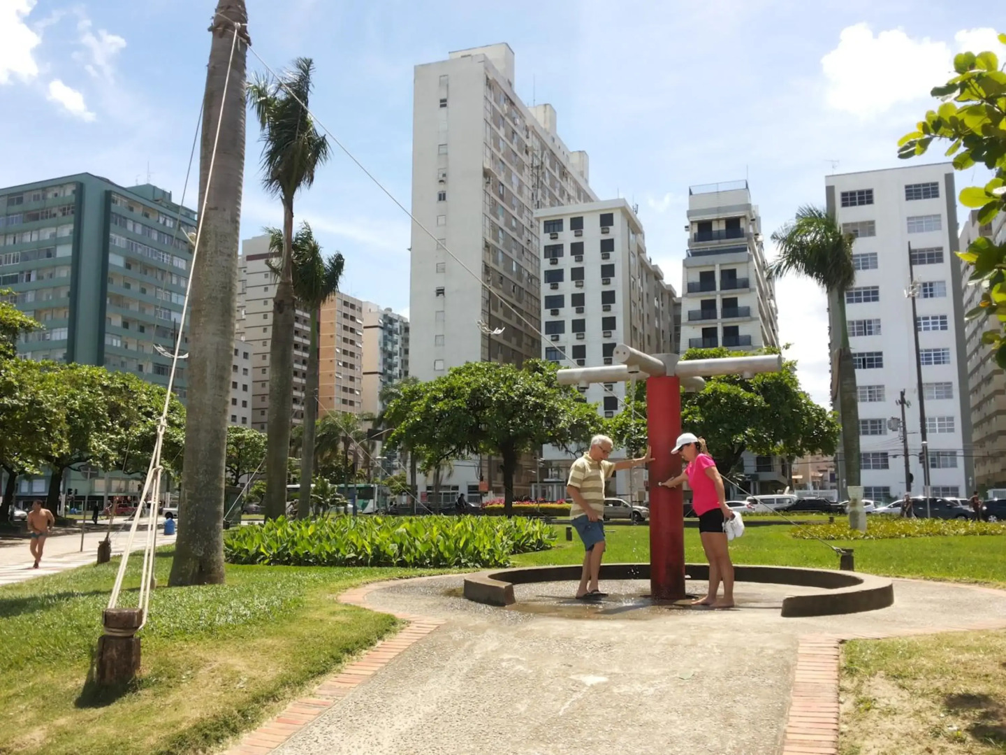 Santos - Apartamento Frente Mar C/ Ar Condicionado/ Garagem Privativa/Internet/TV a Cabo