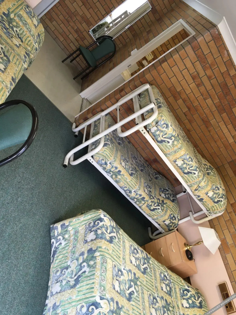 The Phoenix Artesian Spa Resort and Accommodation