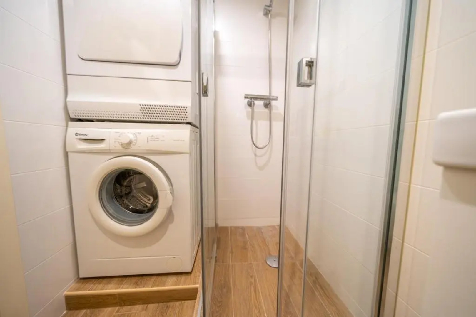 OP HomeHolidaysRentals Plume - Costa Barcelona