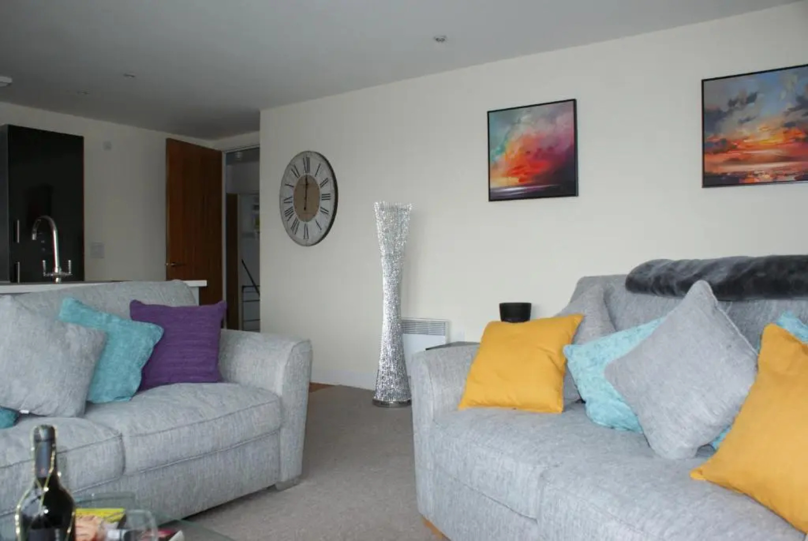 Coastal City Rooms – Waterfront