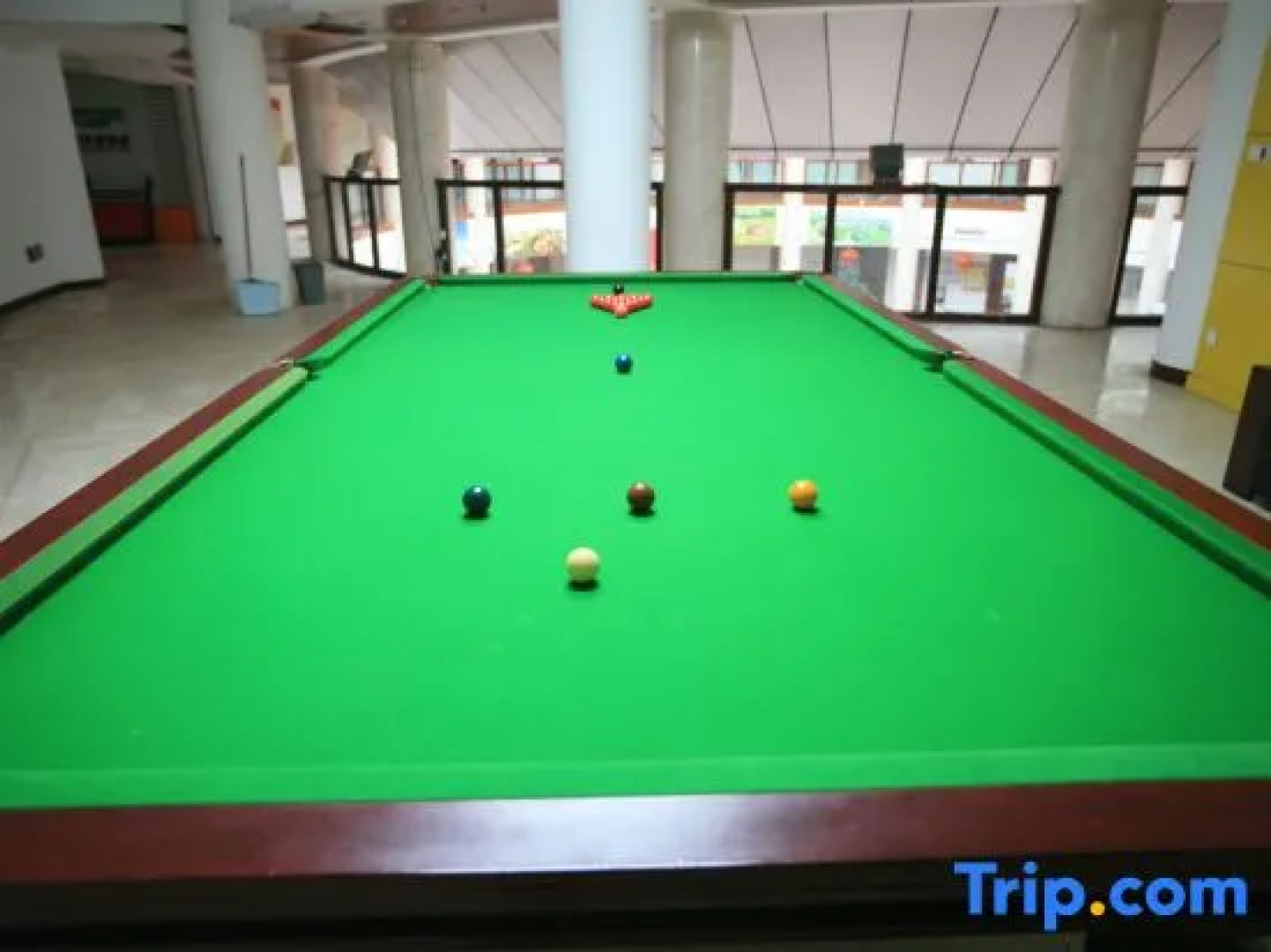 Zhongnan Hot Spring Apartment Hotel