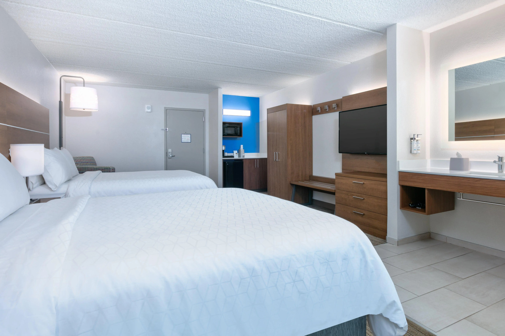 Holiday Inn Express Hotel & Suites DFW Airport South by IHG