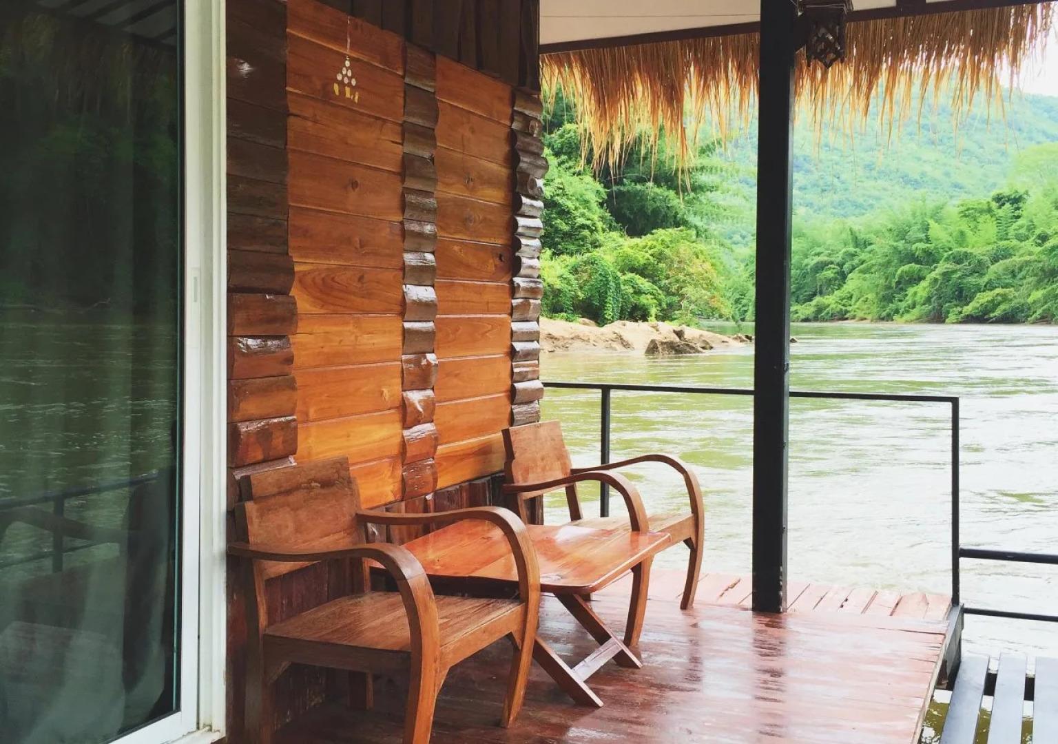 Koh Mueangkarn Paradise View Resort