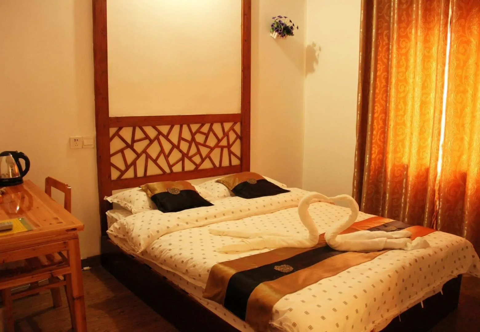 Old Street International Youth Hostel