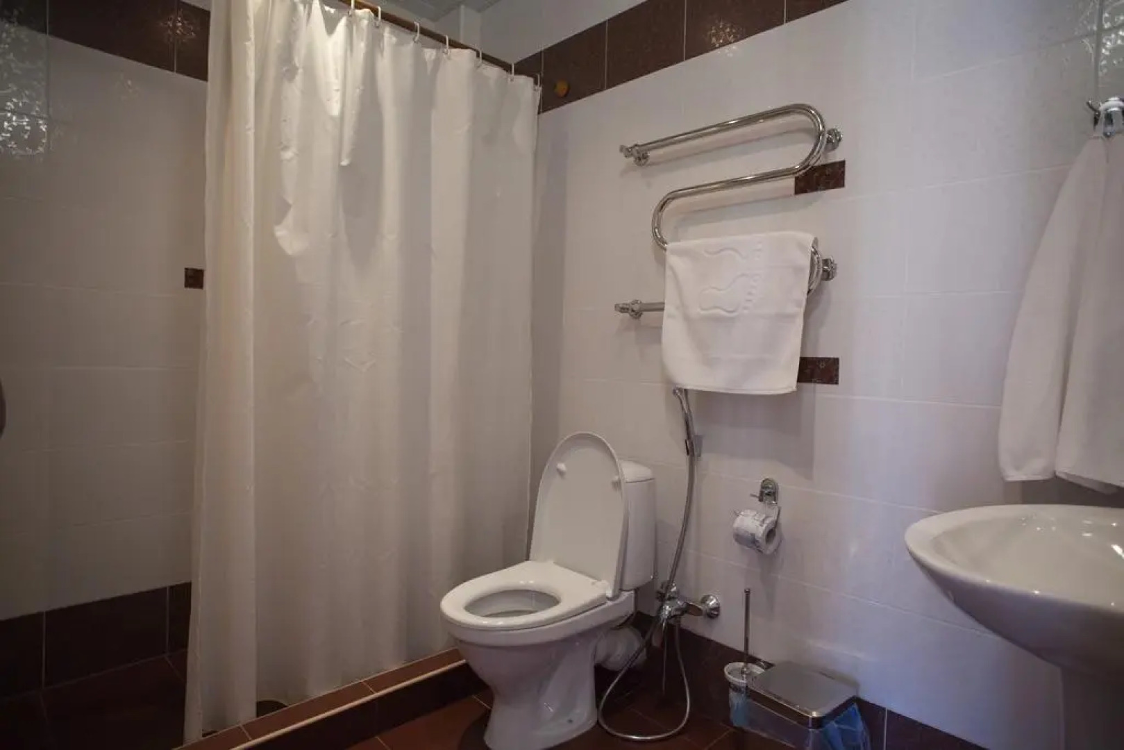 Отель Феерия