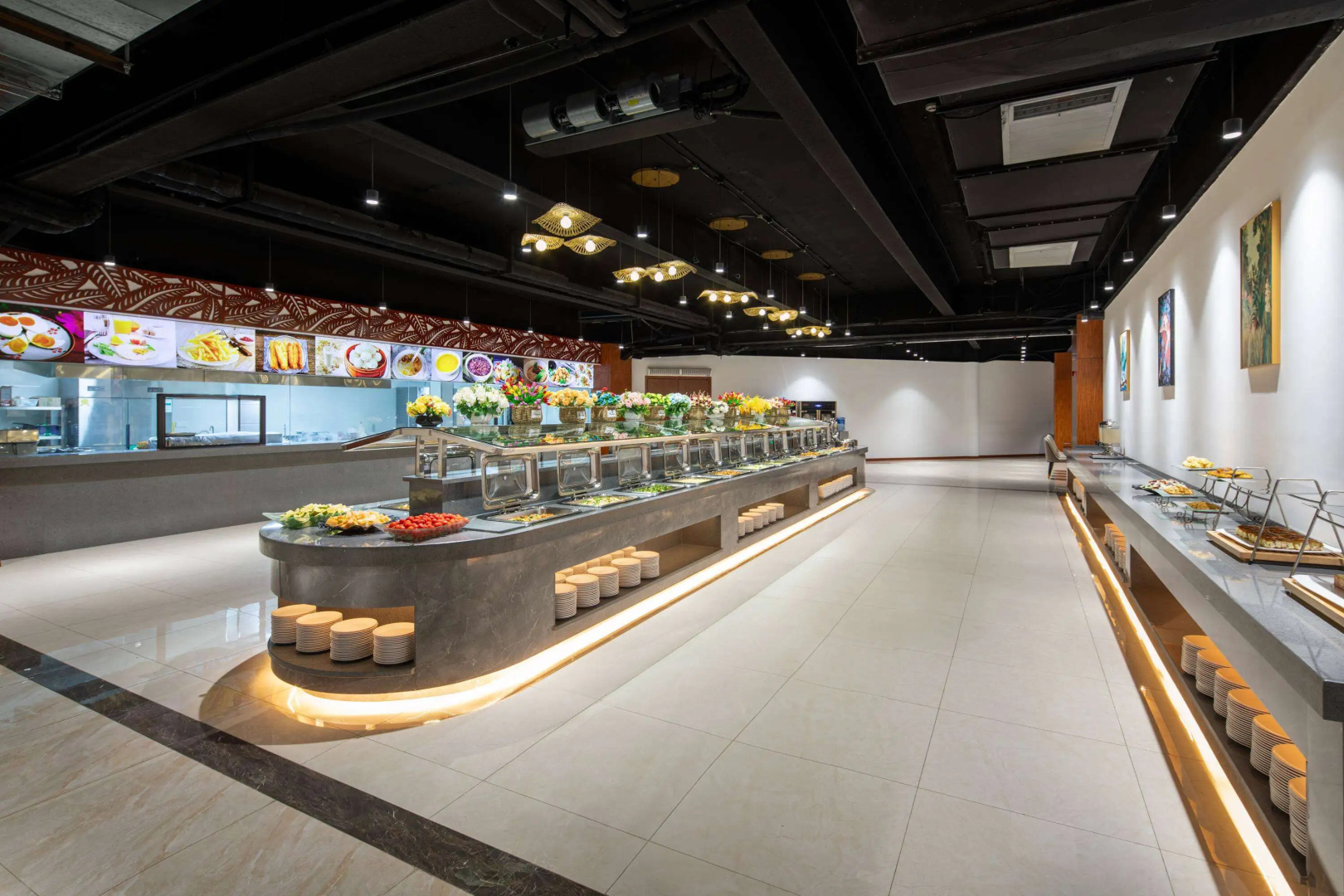 Days Hotel by Wyndham Jinghong Downtown