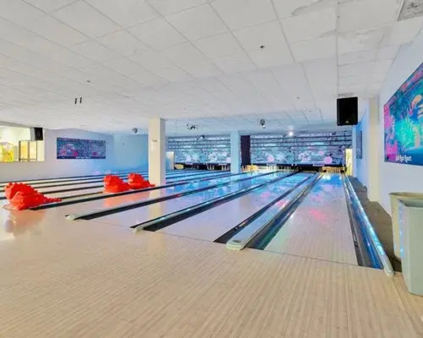 Split Rock Resort - 5 Nights, Lake Harmony, USA