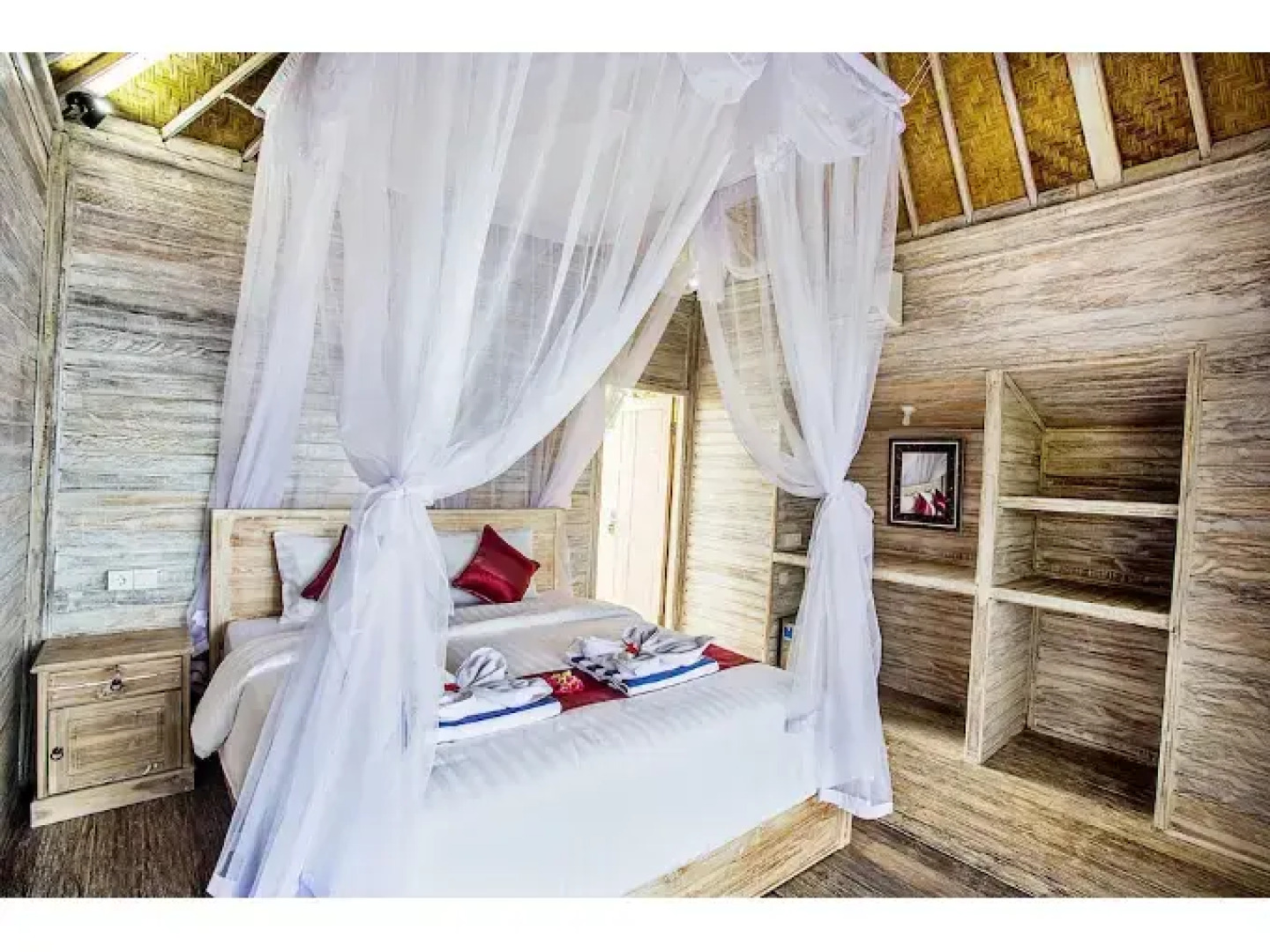 The Puncak Sunset Ceningan