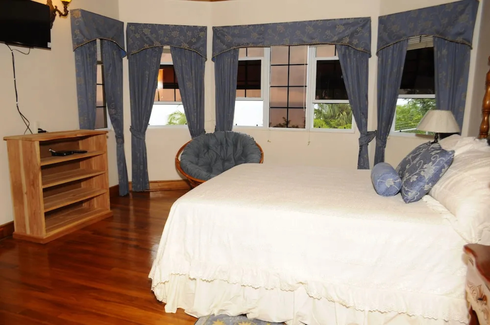 Hillside Ocean View Villa