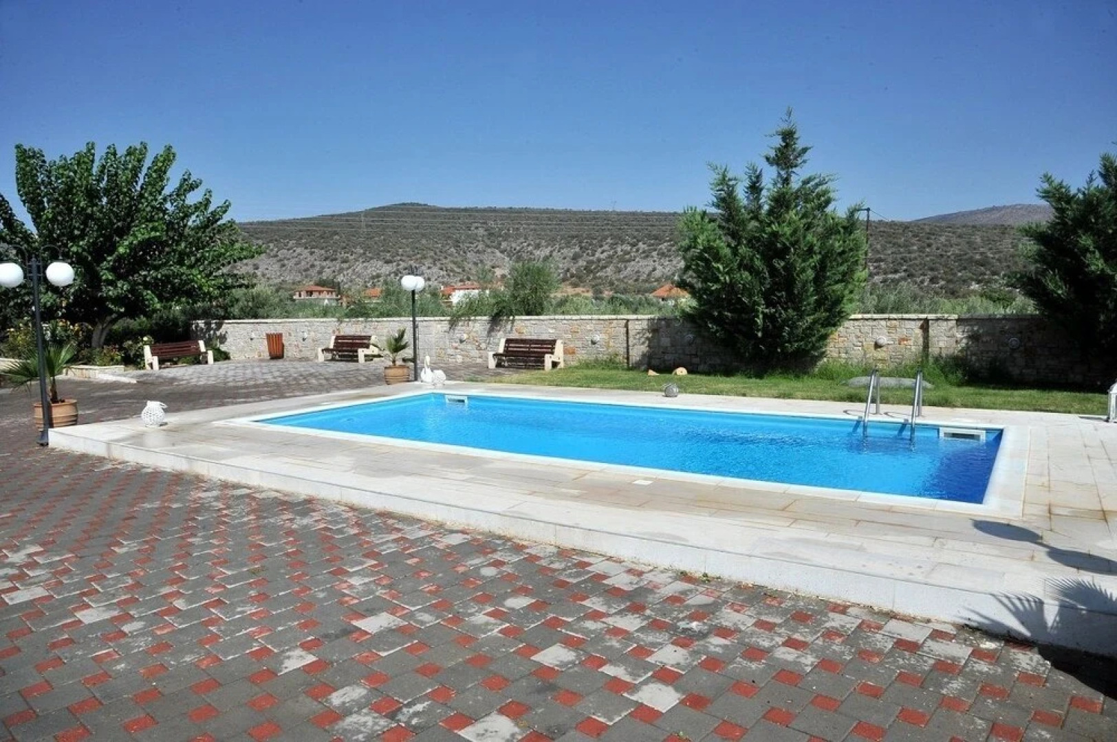 Angelos Kandia Apartments